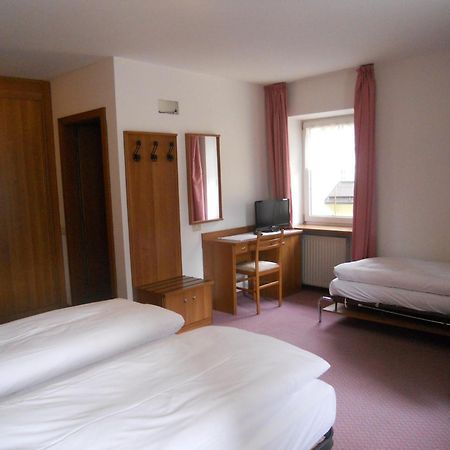 Albergo Alpino Арабба Экстерьер фото